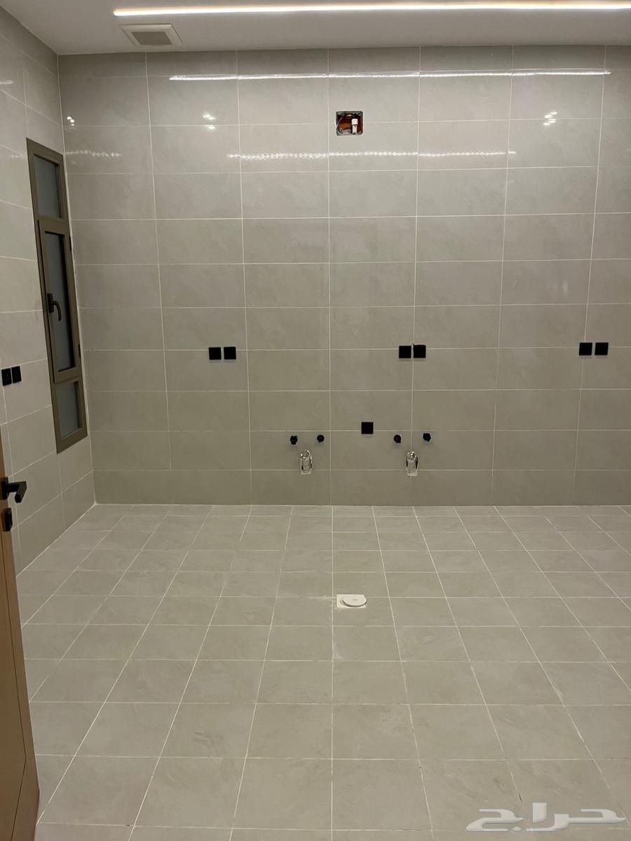 فيلا 5 غرف في الرياض 4