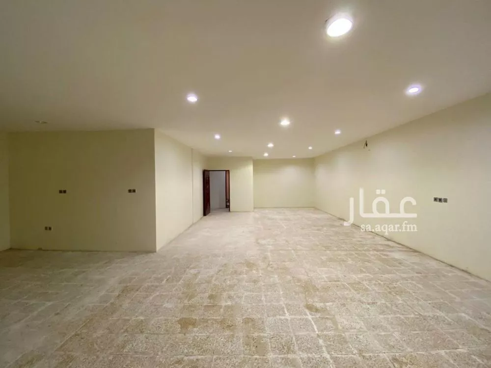 فيلا 6 غرف في التعاون 5