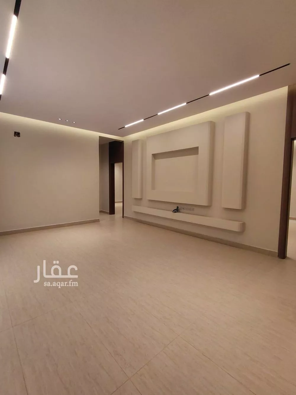 شقة 7 غرف في النظيم 4