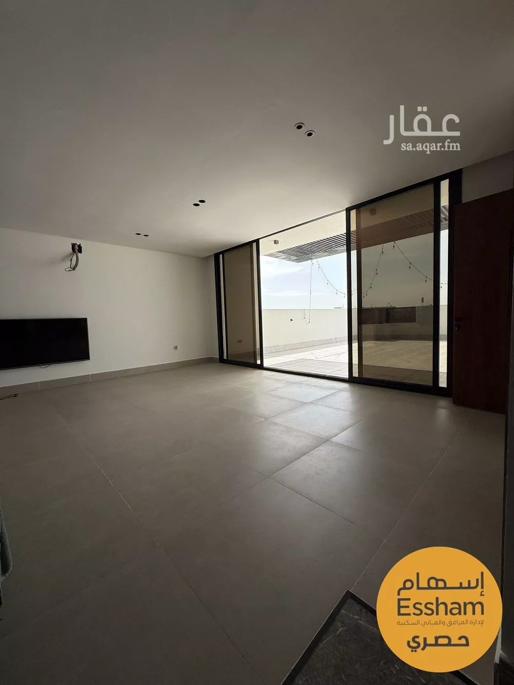 فيلا 4 غرف في البحر 13