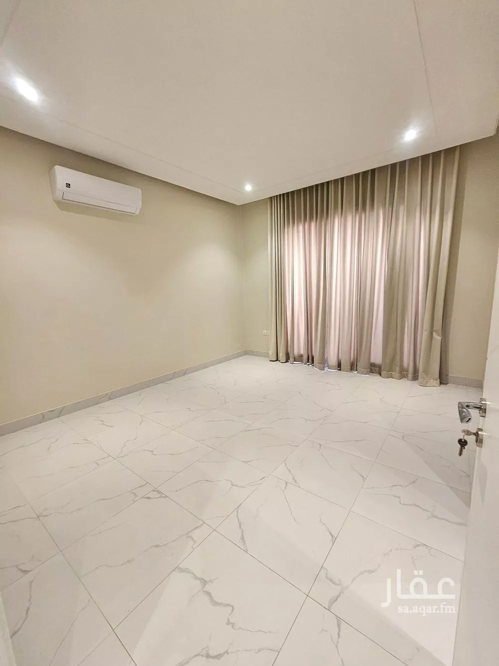 شقة 3 غرف في العارض 5