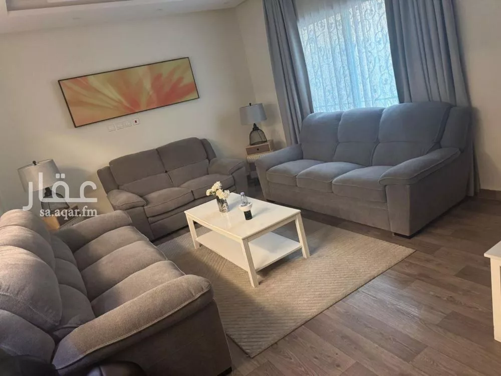 فيلا 5 غرف في التعاون 4