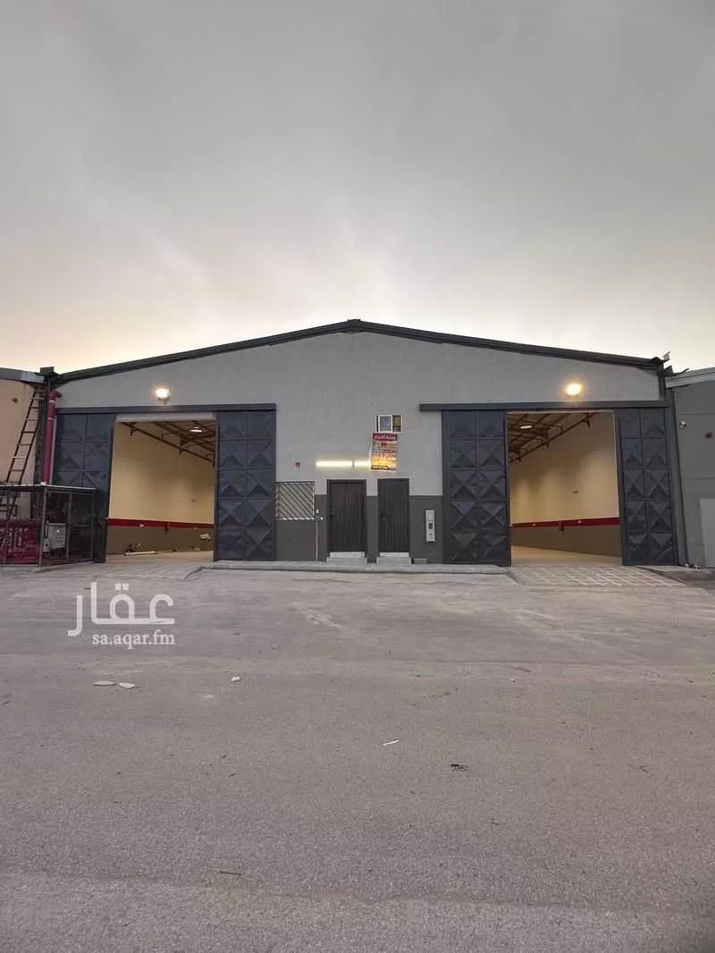 مستودع 600 م² في بدر 2