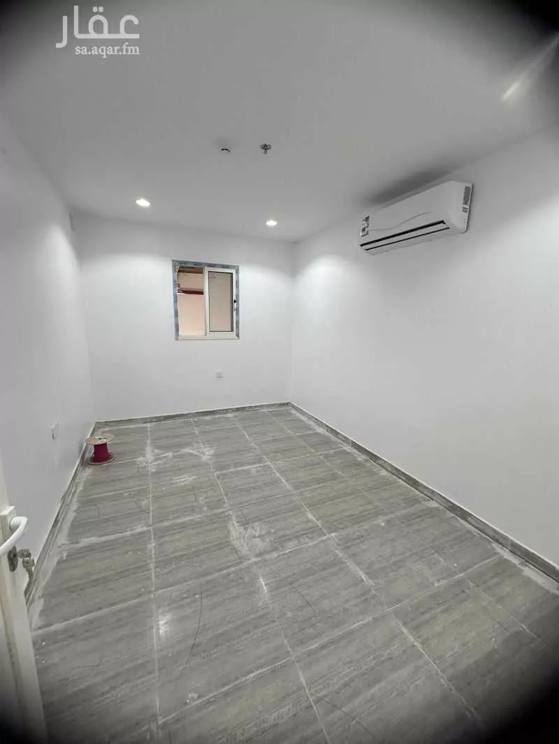 مستودع 600 م² في بدر 23