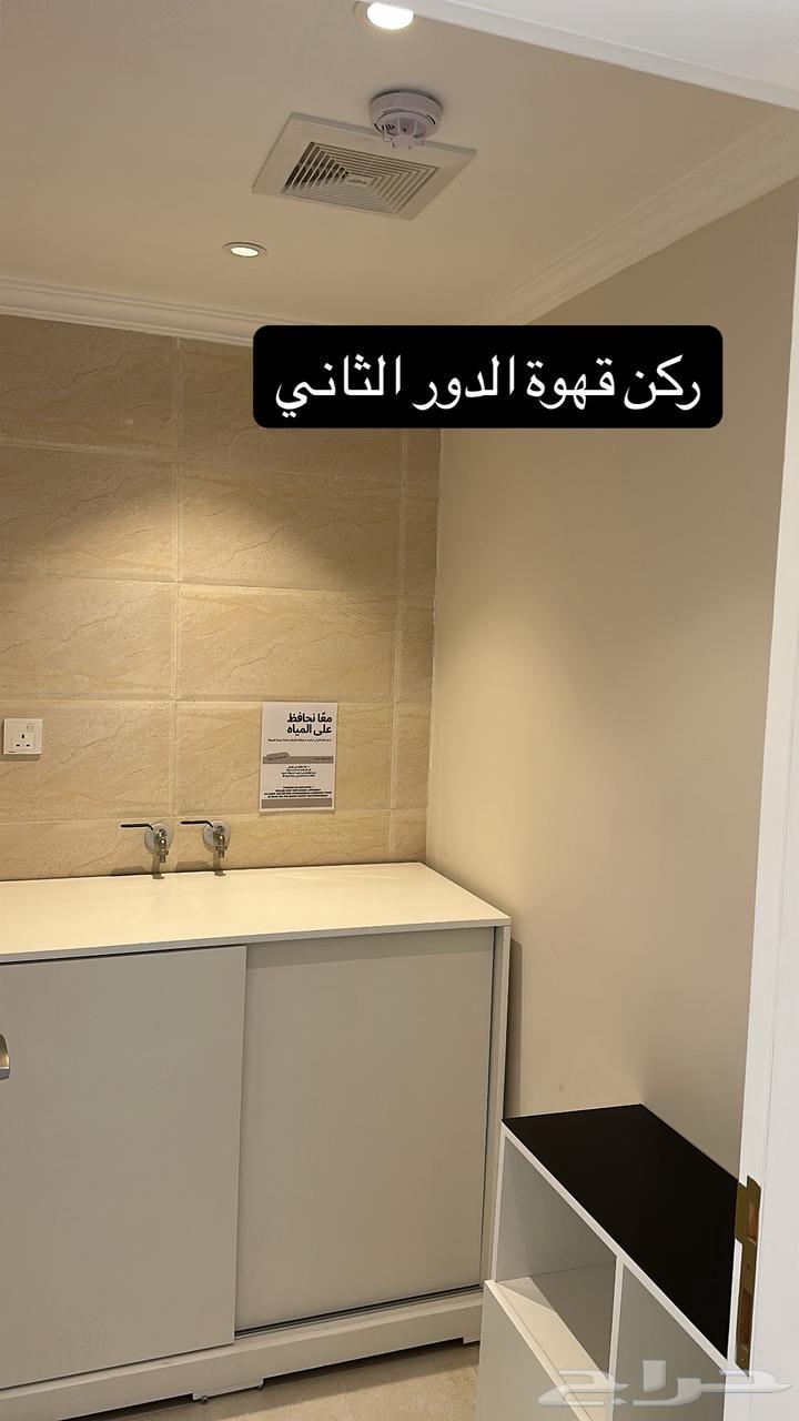 فيلا 9 غرف في الراكة الشمالية 3