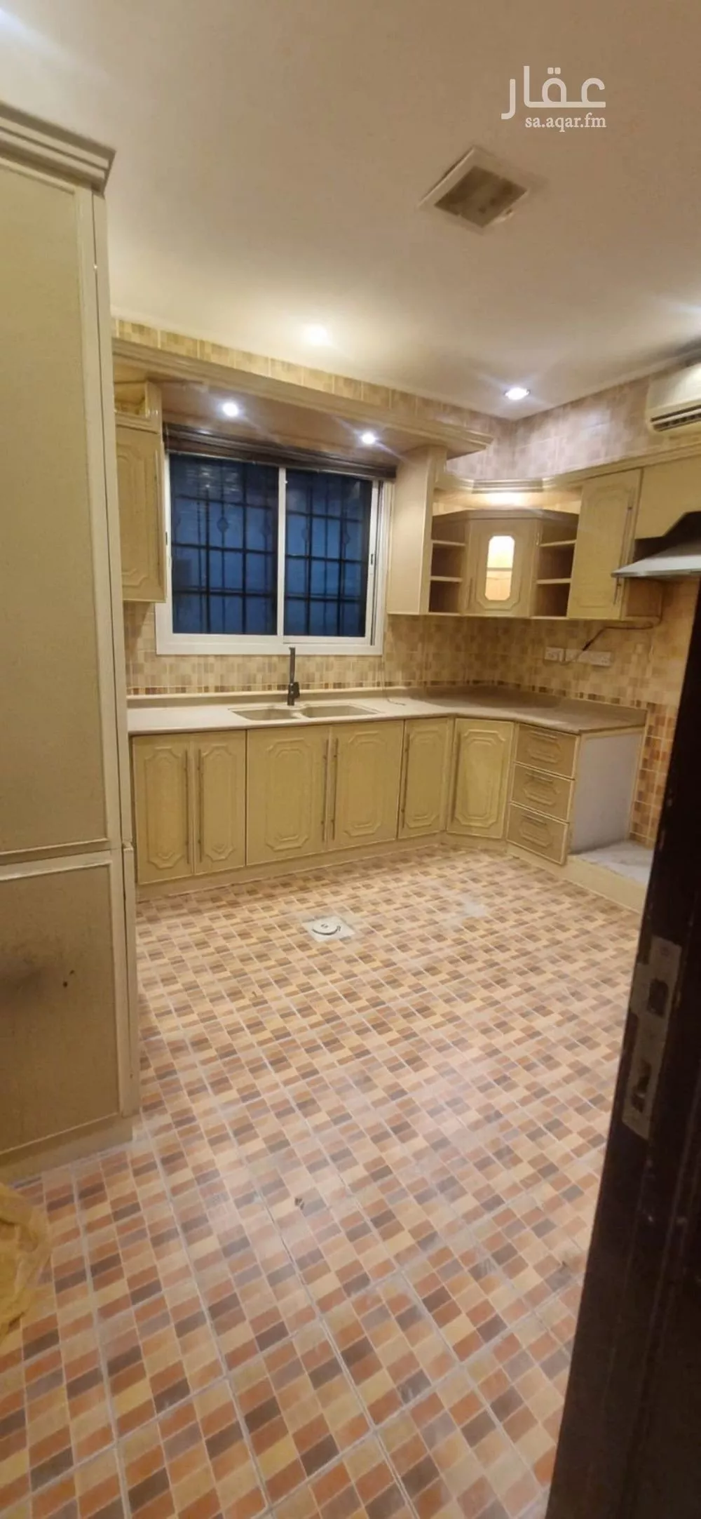 3 bedroom floor in Al Yasmin 7