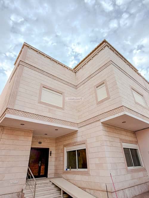 فيلا 4 غرف في البساتين 13