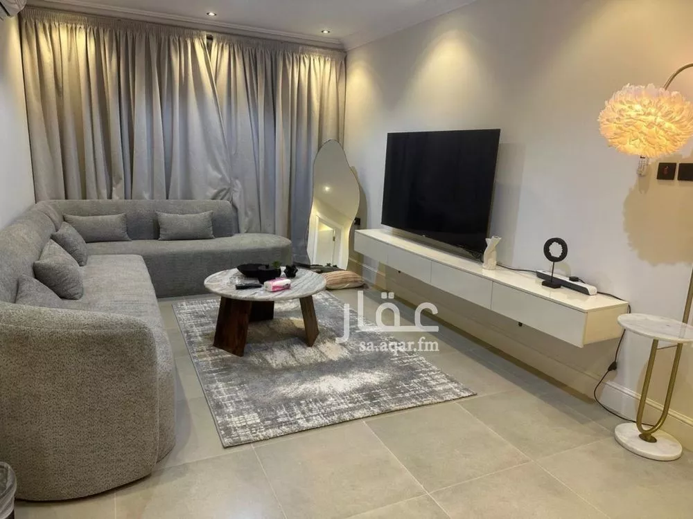 3 bedroom apartment in Al Malqa 12