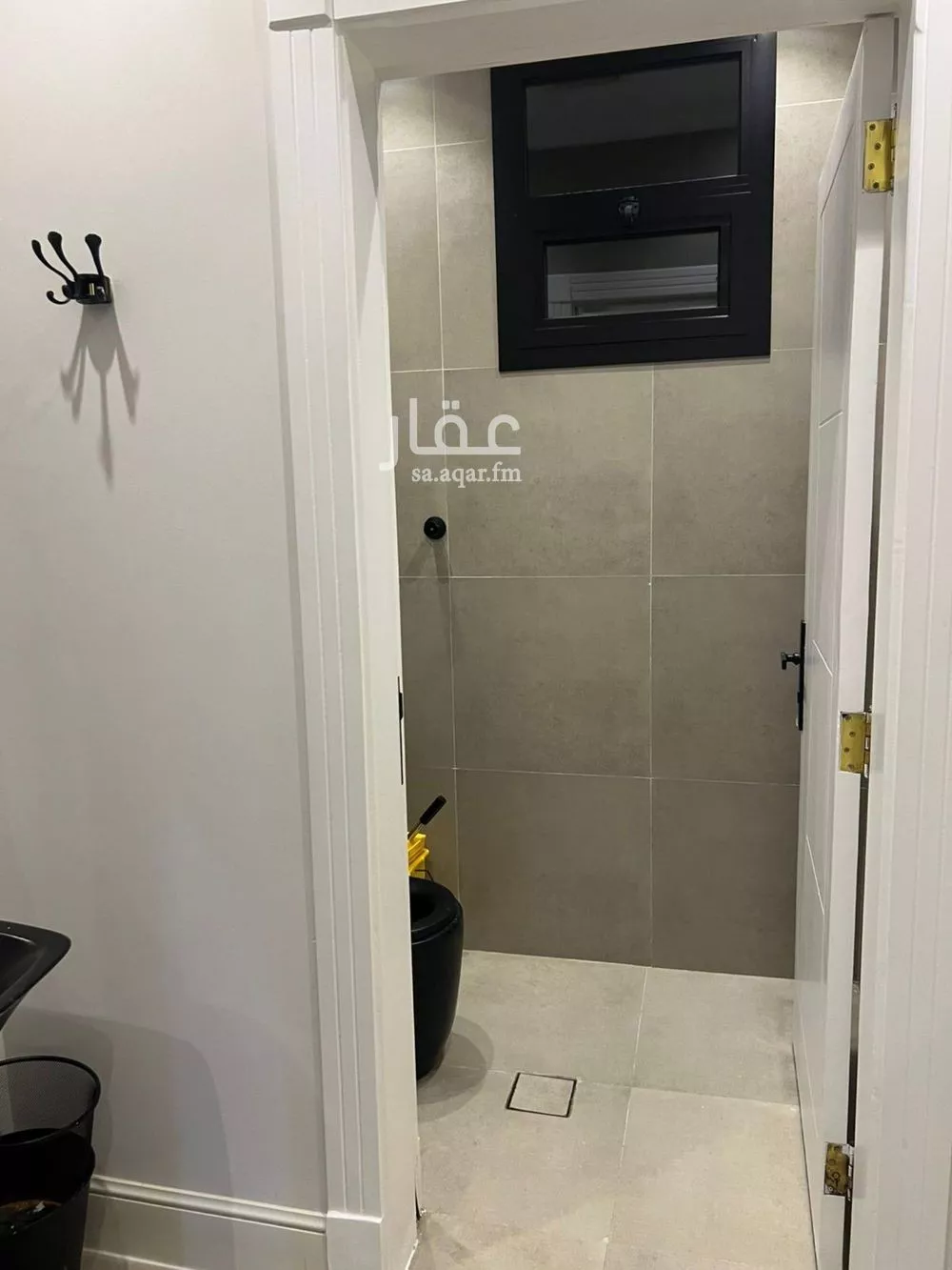 3 bedroom apartment in Al Malqa 15