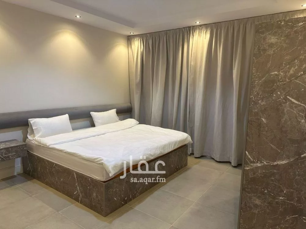 3 bedroom apartment in Al Malqa 8