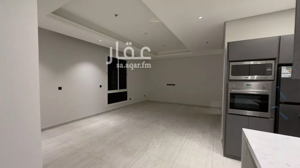 شقة 3 غرف في الملقا 12