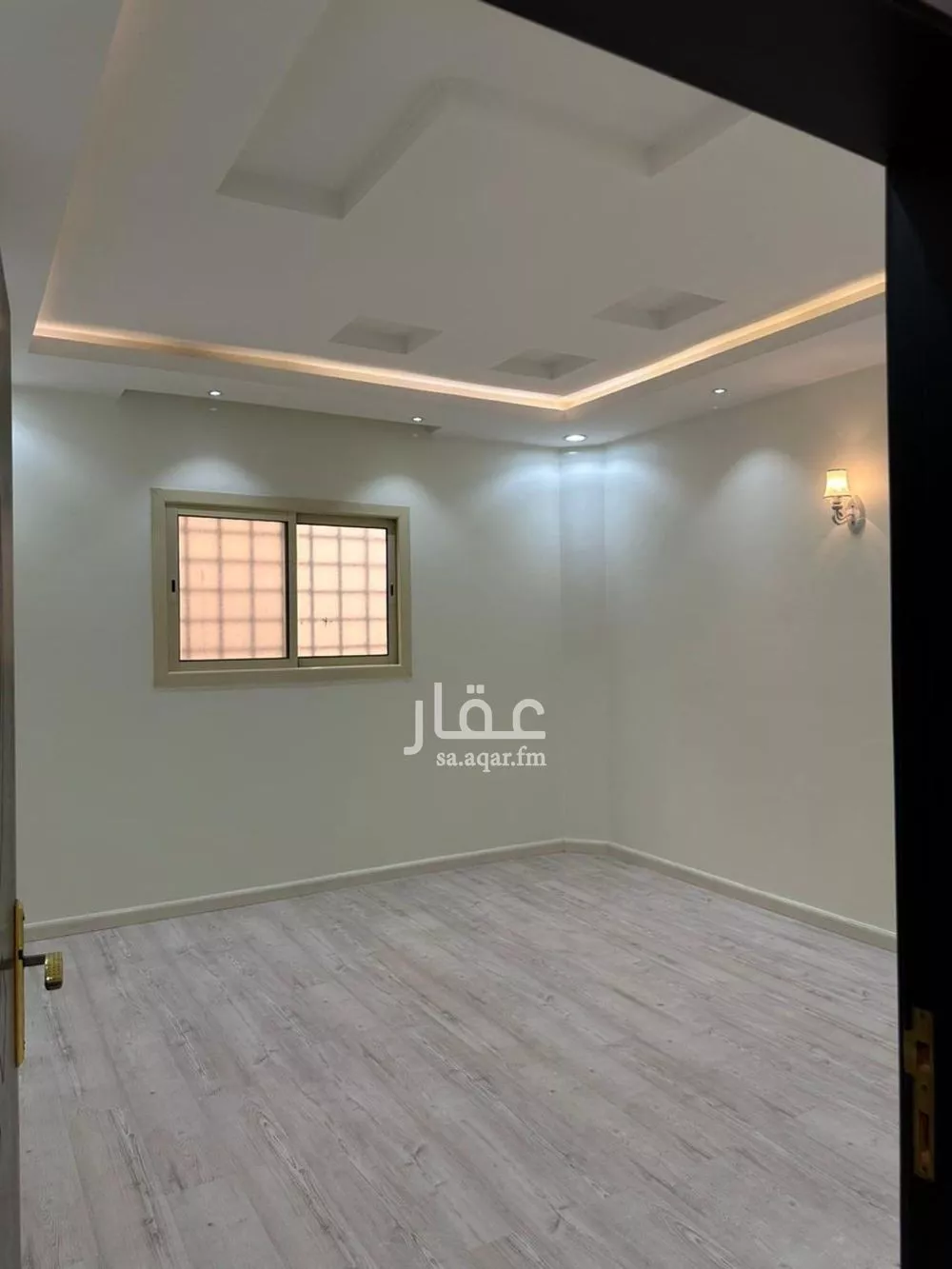 شقة 3 غرف في الملقا 6