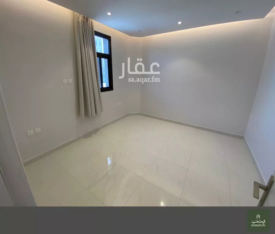 2 bedroom apartment in Al Wadi 8