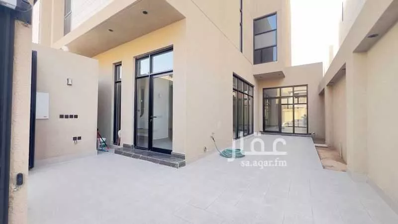 فيلا 7 غرف في النرجس 2