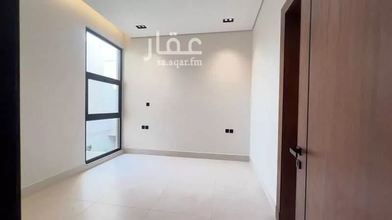 فيلا 7 غرف في النرجس 12