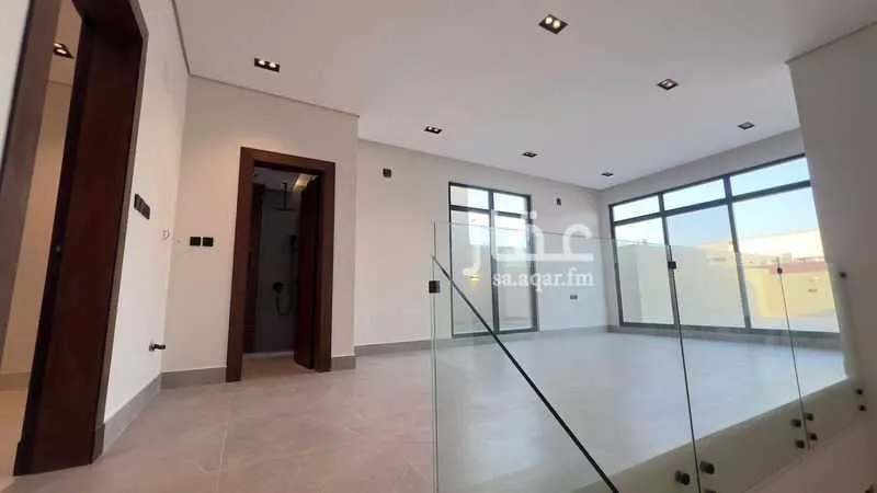 فيلا 7 غرف في النرجس 16