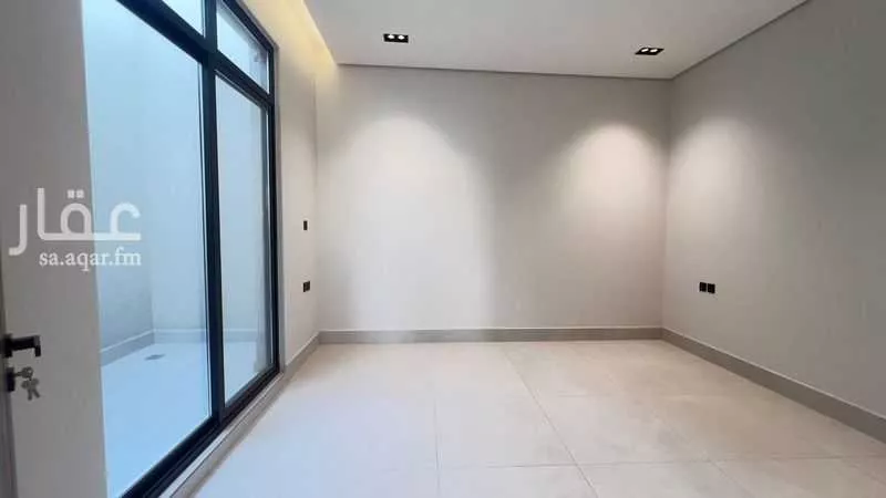 فيلا 7 غرف في النرجس 17