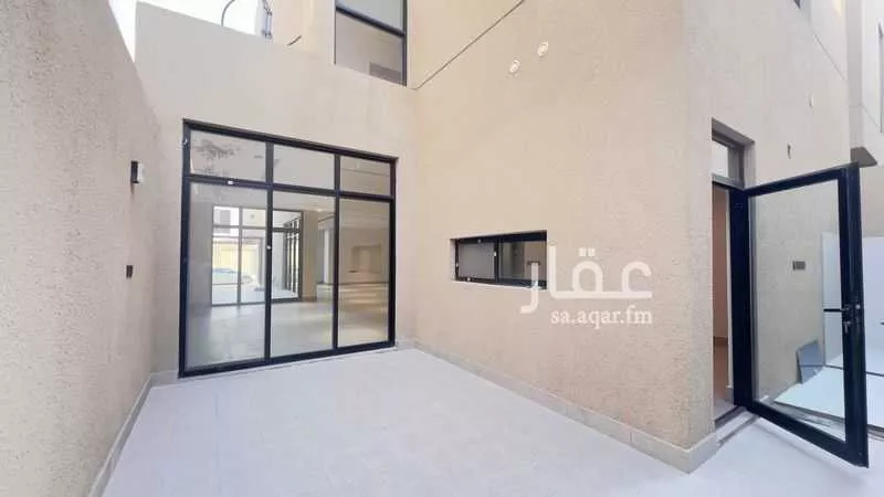 فيلا 7 غرف في النرجس 3