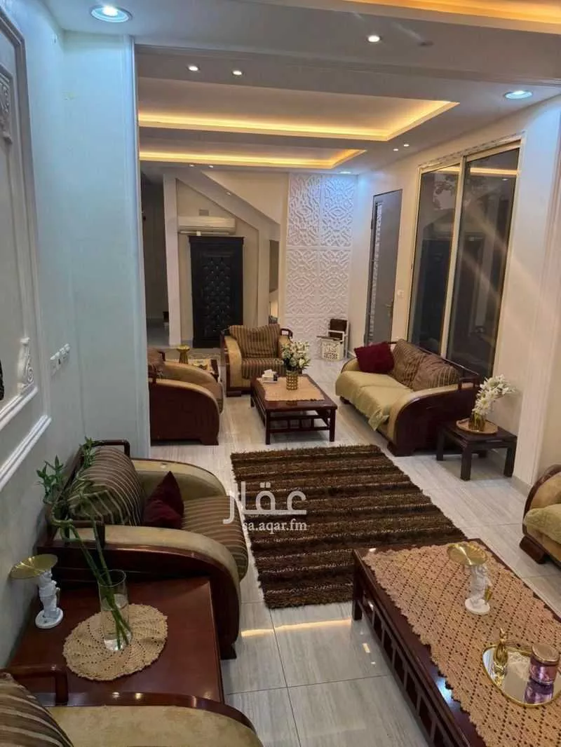 فيلا 6 غرف في الرمال 15