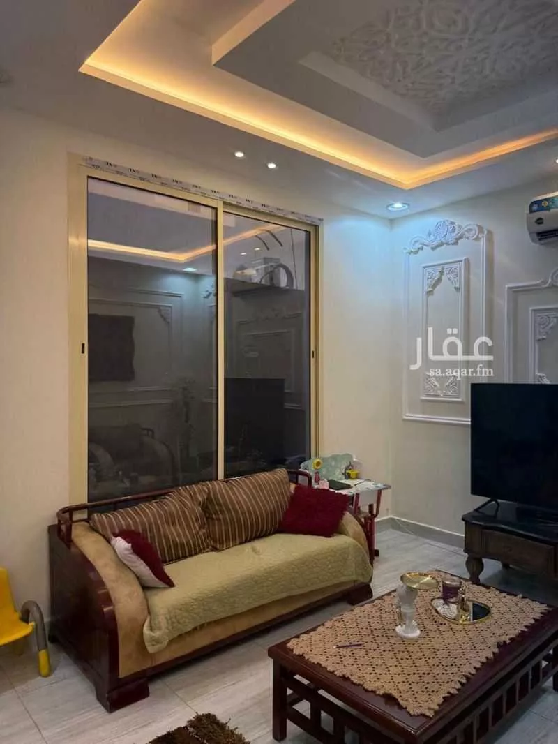 فيلا 6 غرف في الرمال 24