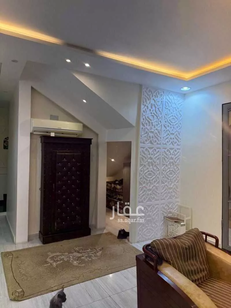 فيلا 6 غرف في الرمال 9