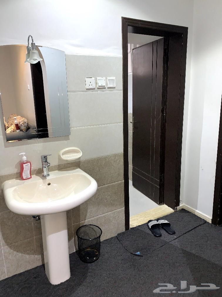 شقة 3 غرف في الشرائع 8