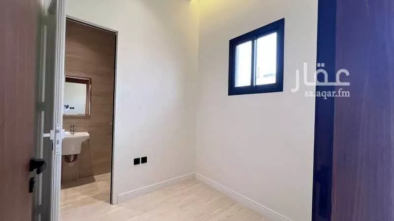 فيلا 7 غرف في النرجس 12