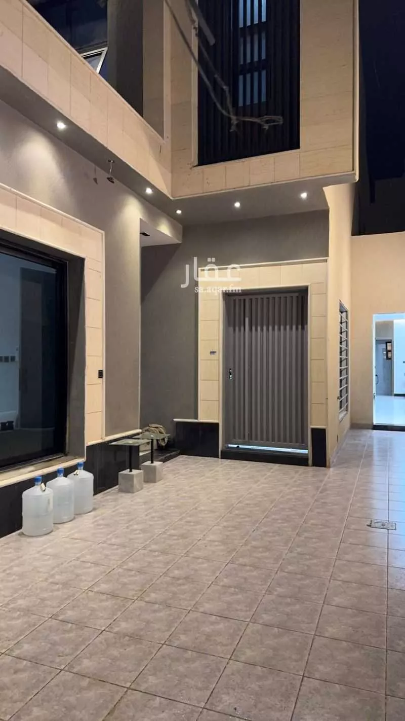 فيلا 4 غرف في بدر 2