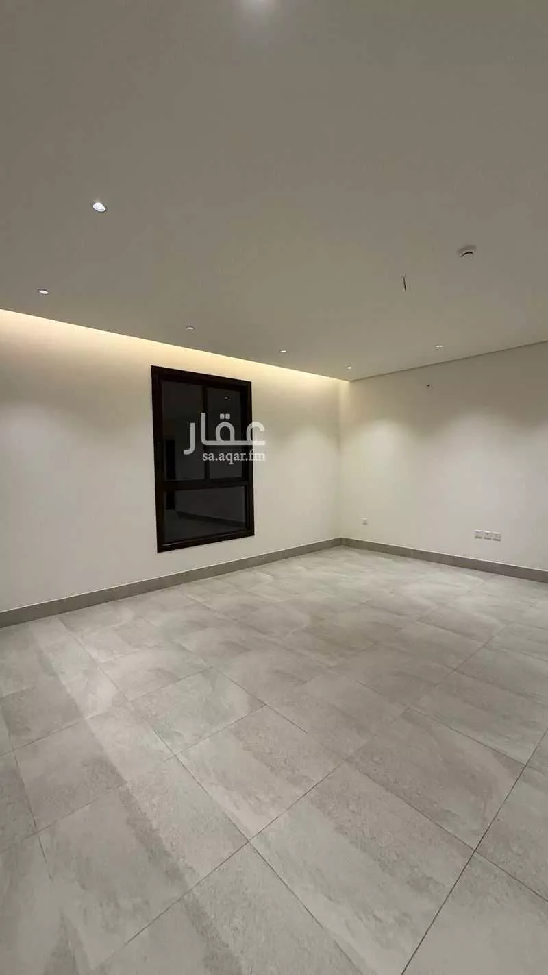 شقة 4 غرف في العارض 8