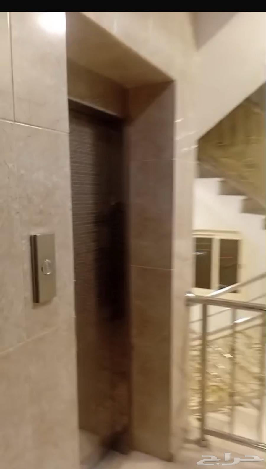 فيلا  في المندسة 7