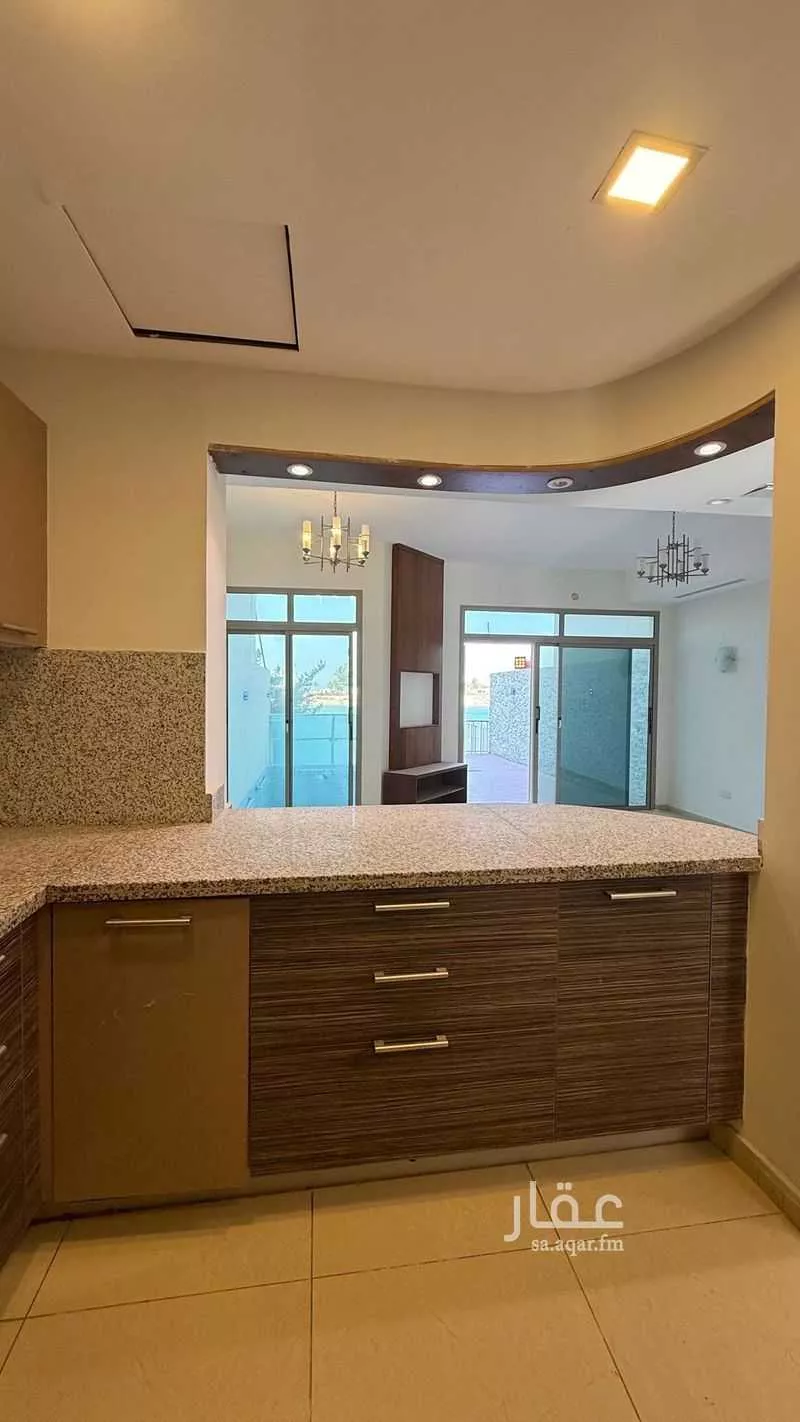 فيلا 5 غرف في المرجان 11