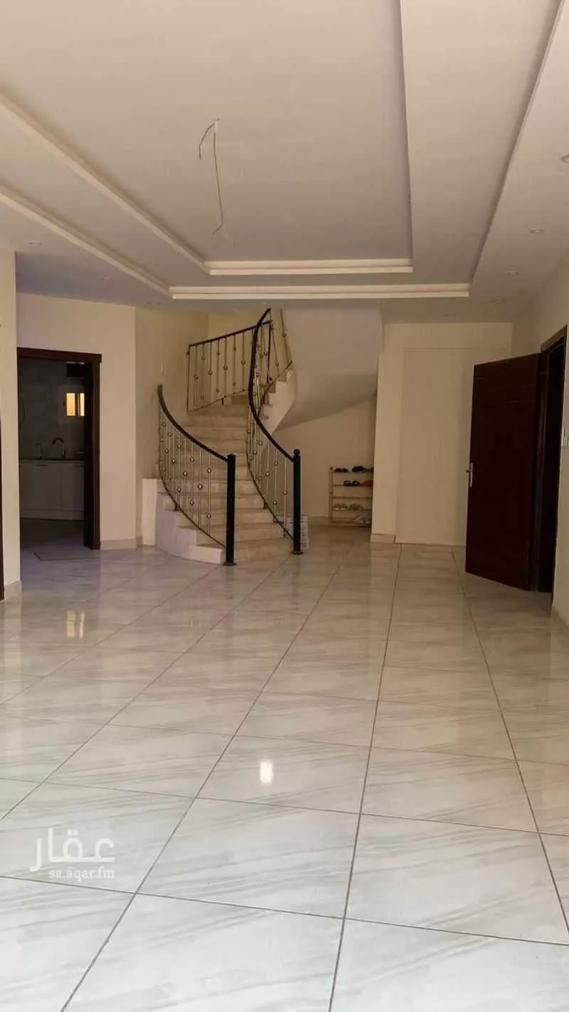 فيلا 7 غرف في الصالحية 12