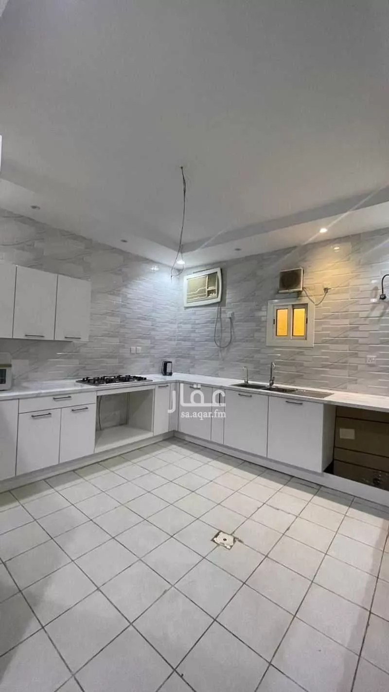 فيلا 7 غرف في الصالحية 6