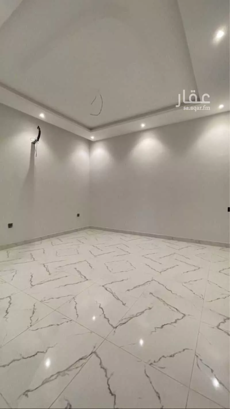 شقة 5 غرف في الصوارى 11