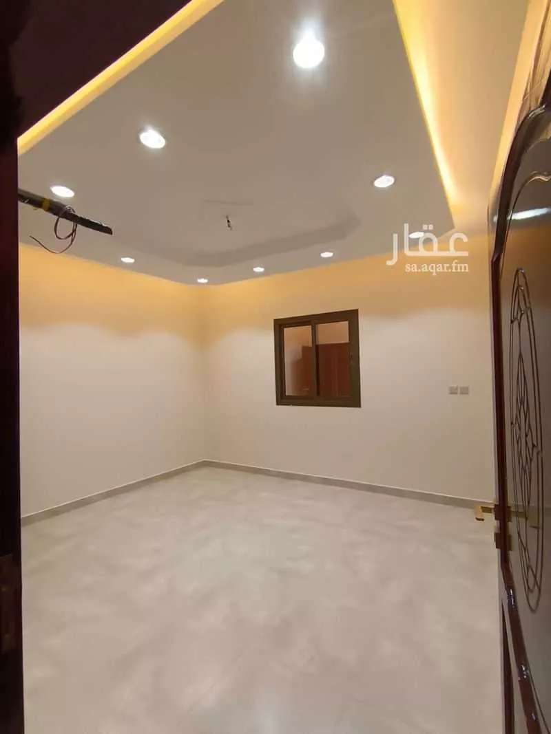 شقة 4 غرف في السلام 5