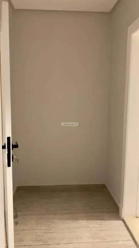 شقة 3 غرف في الندى 11