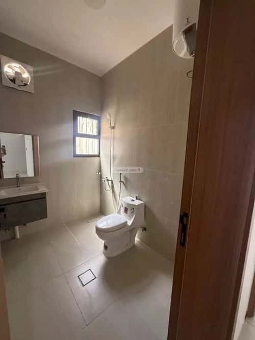 شقة 3 غرف في العليا 4