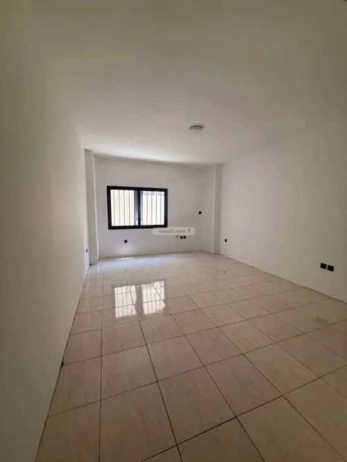 شقة 3 غرف في العليا 5