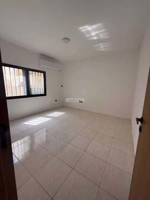 شقة 3 غرف في العليا 10