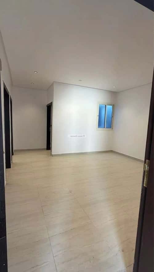 شقة 2 غرف في الرمال 3