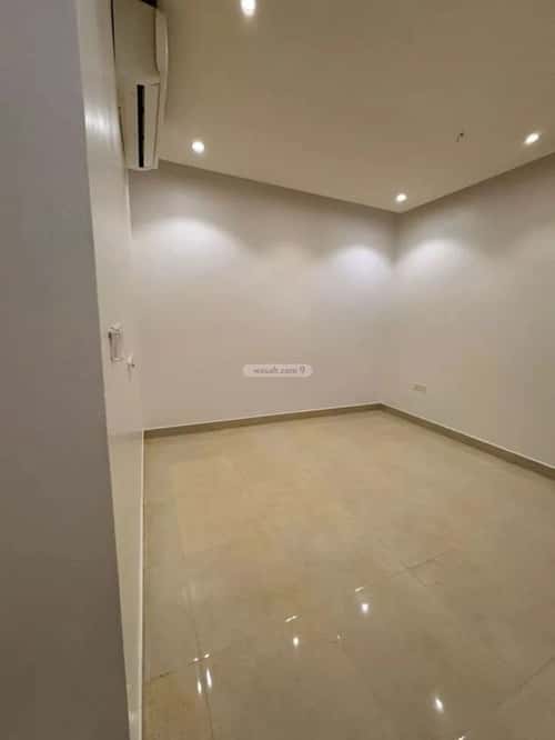 شقة 4 غرف في العارض 7