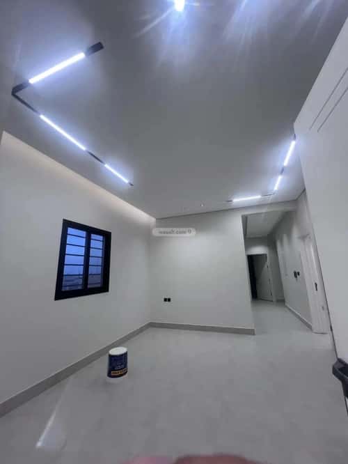 دور 4 غرف في الوسام 5