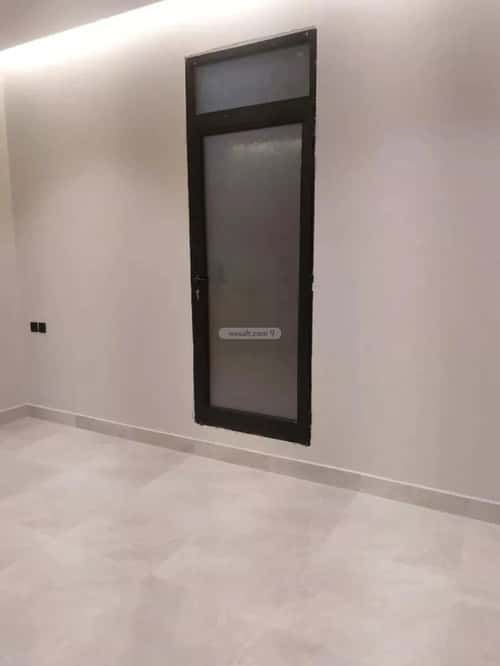 شقة 3 غرف في الرمال 4