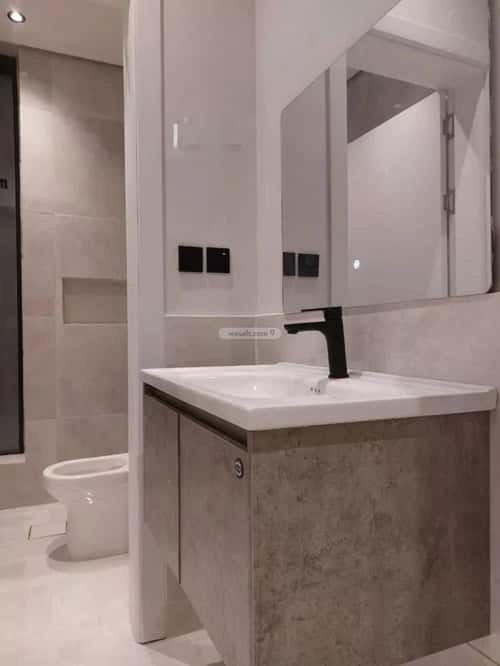 شقة 3 غرف في الرمال 5