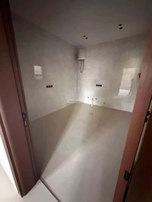 شقة 3 غرف في الرمال 7