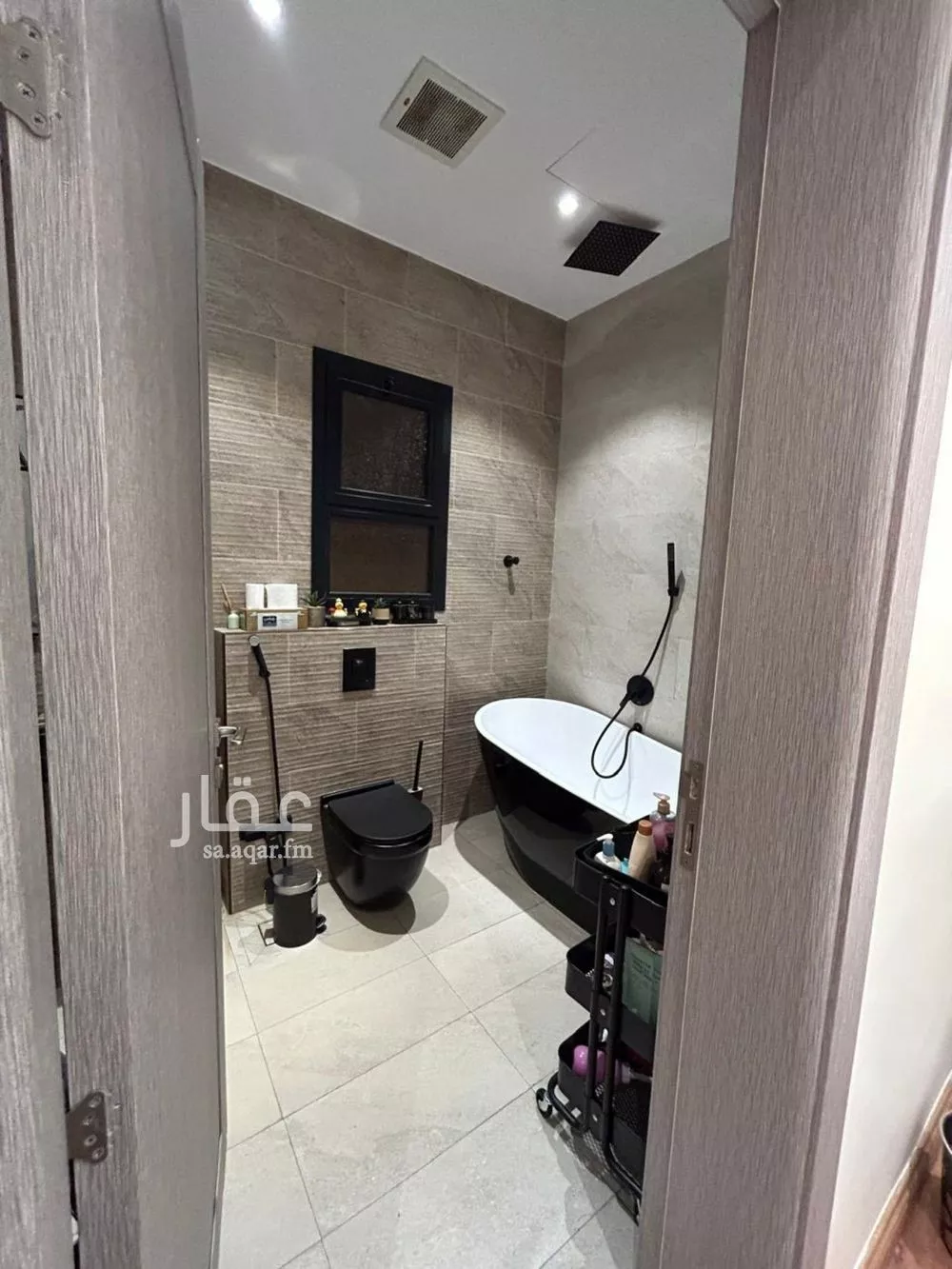 دور 4 غرف في الملك فهد 5