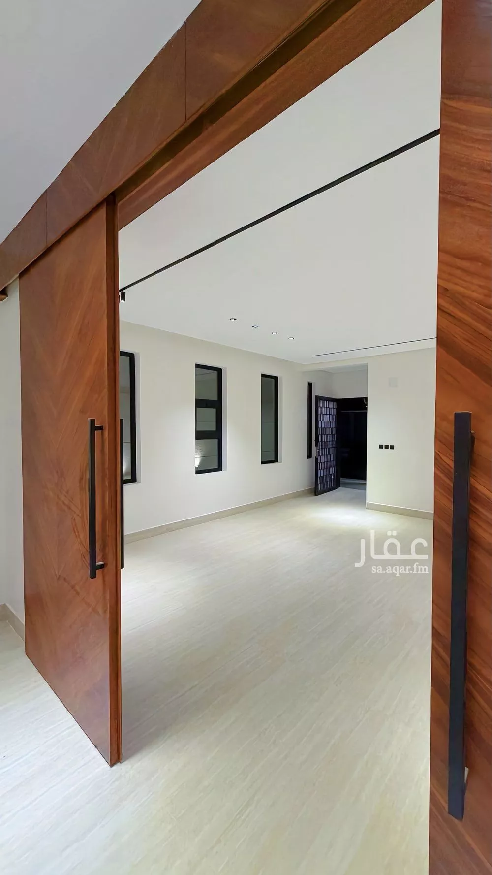 فيلا 6 غرف في المهدية 20