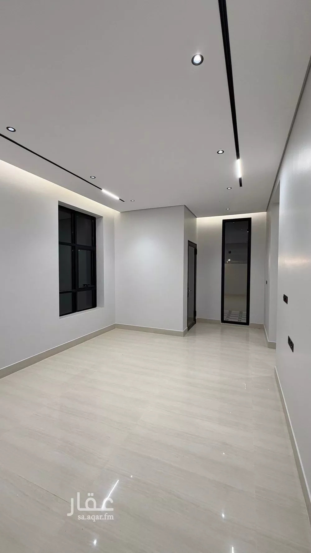 فيلا 6 غرف في المهدية 5