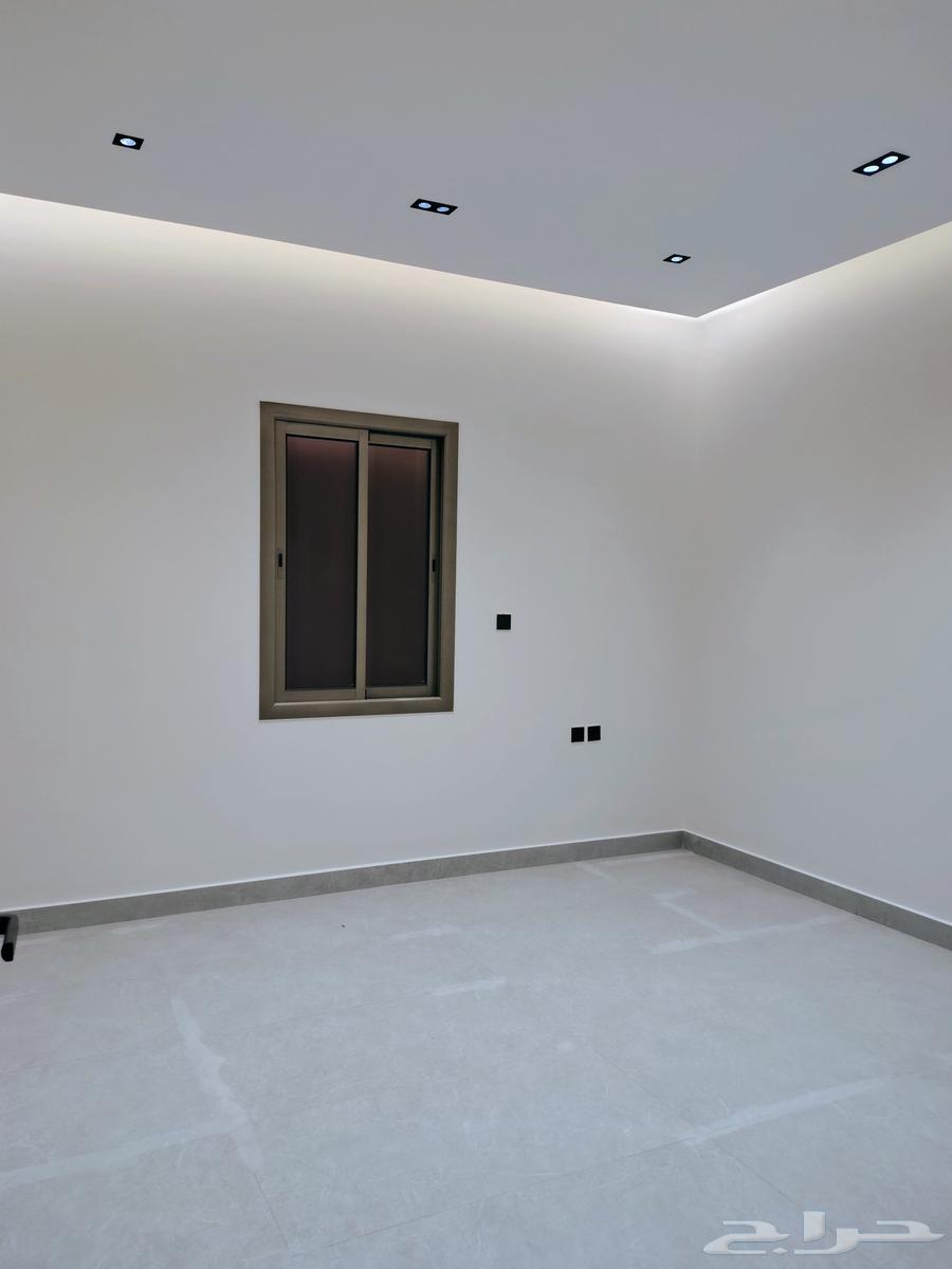 فيلا 4 غرف في المهدية 13