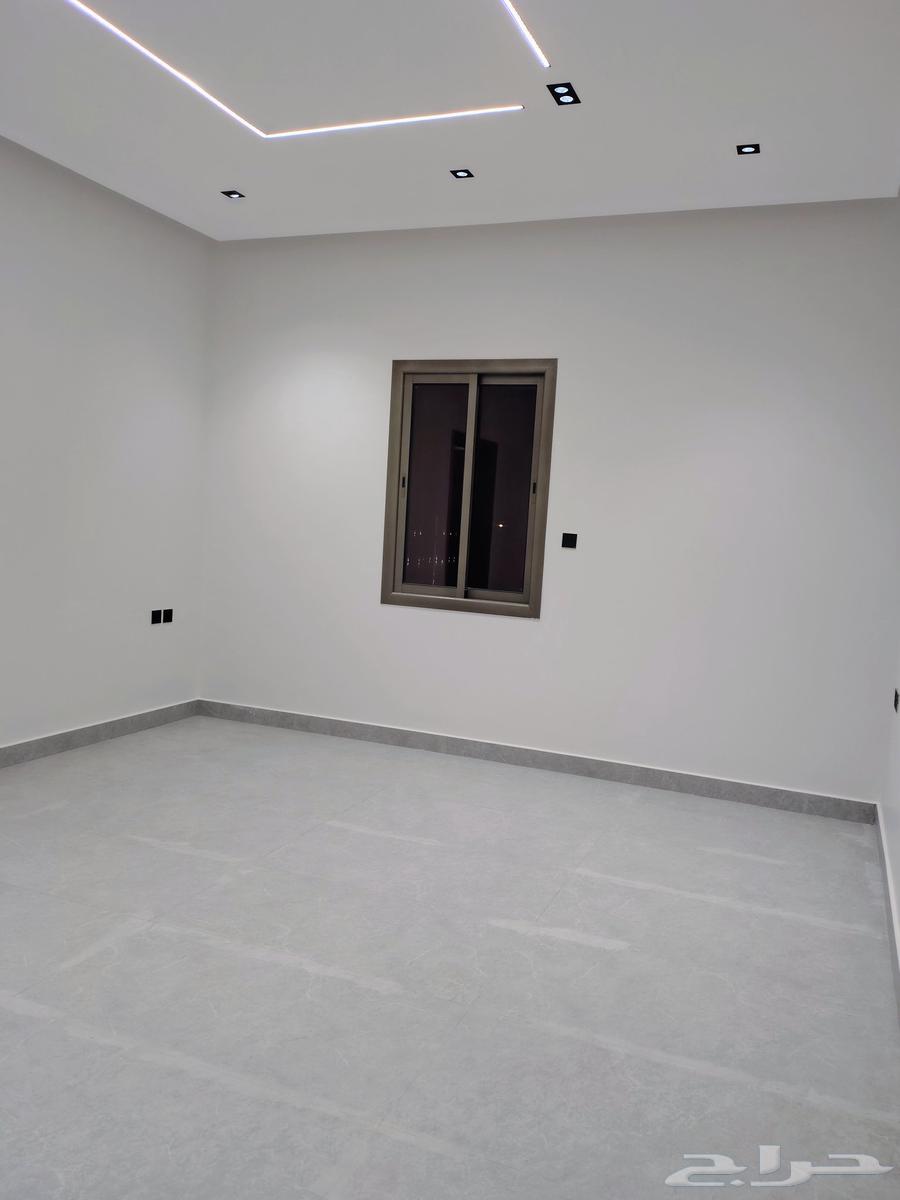 فيلا 4 غرف في المهدية 5